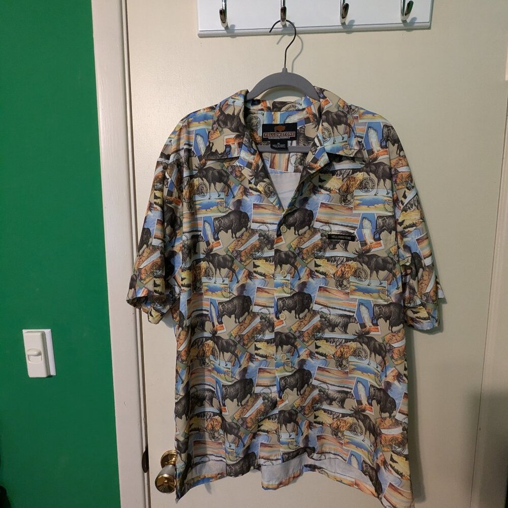 Yellowstone General Store Hawaiian style shirt men's XL